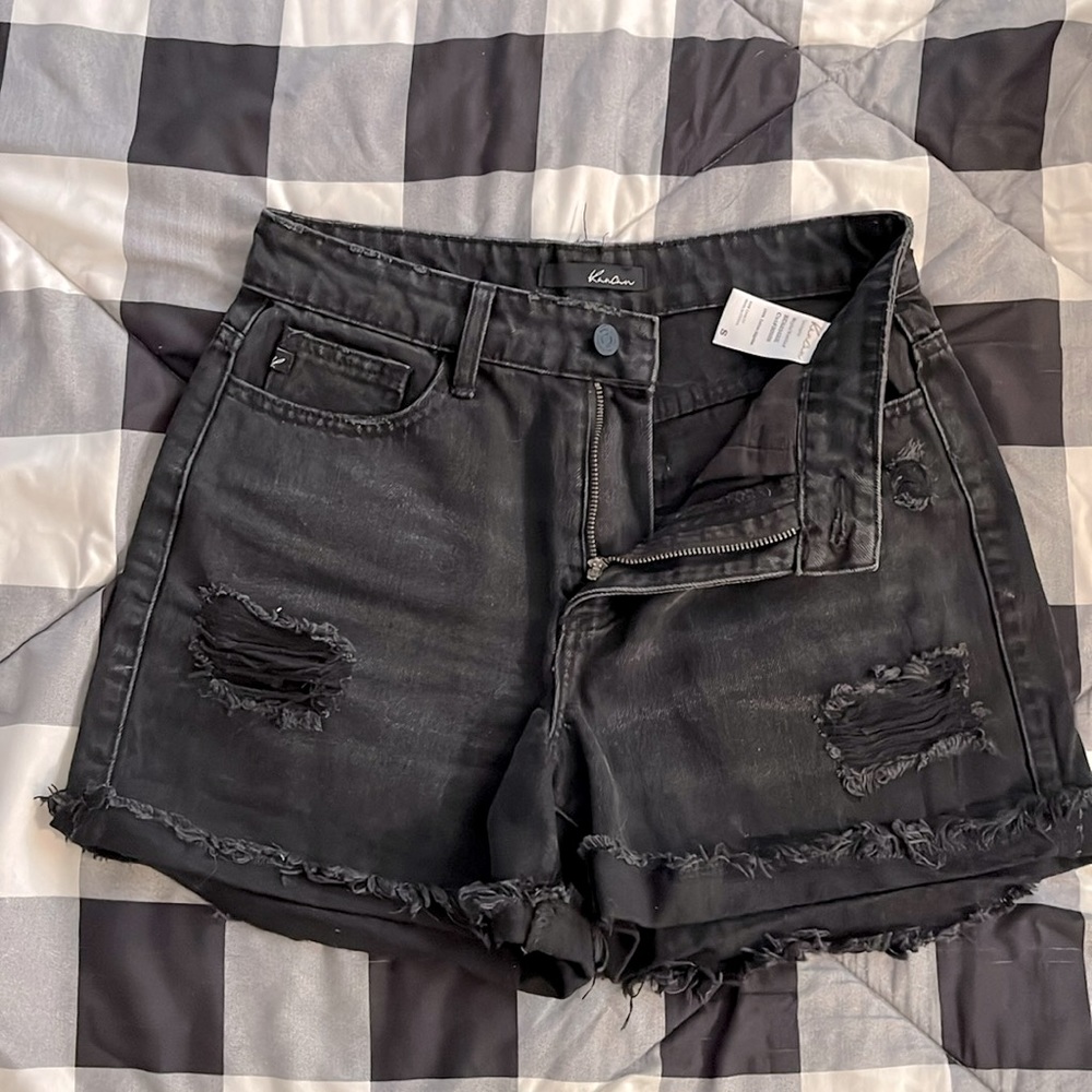 KanCan NWOT black jean shorts